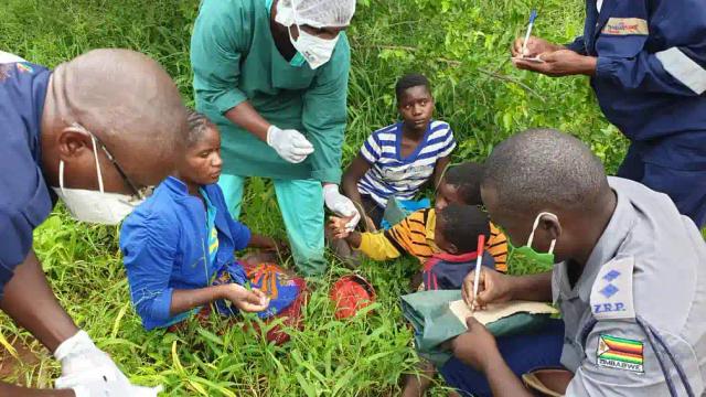 Air Force of Zimbabwe Rescues 7 Marooned Villagers