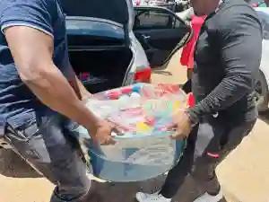 Chamisa Sends Christmas Hampers To Job Sikhala's Family