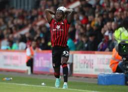 Scott Parker Expects Zemura To Be Fit For AFCON