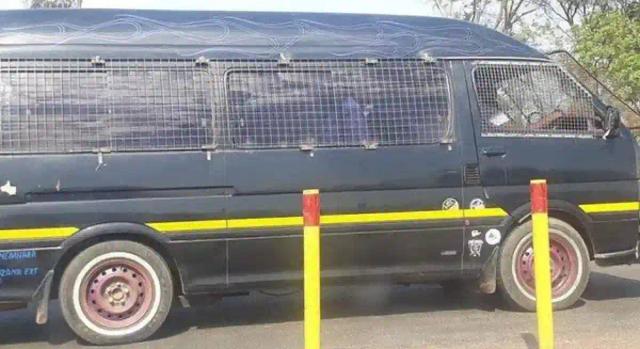 80 Pirate Taxis Impounded In Bulawayo