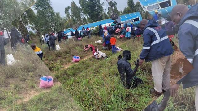 Buhera-Murambinda Road Accident Leaves 18 Hospitalised