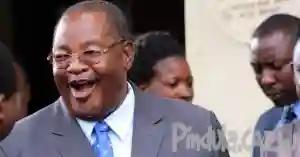 Obert Mpofu Comes To Twitter